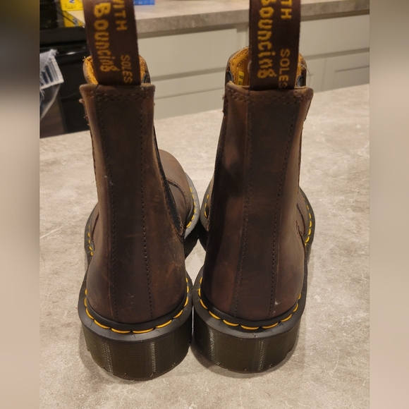 Dr Martens Chelsea boot womens 9 mens 8 EU 41 NWOT - Picture 12 of 13